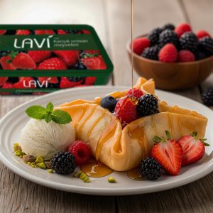 Pirinç Yufkasında Katmer Lavi Orman Meyveleriyle Renkli ve Ferah Bir Tatlı
